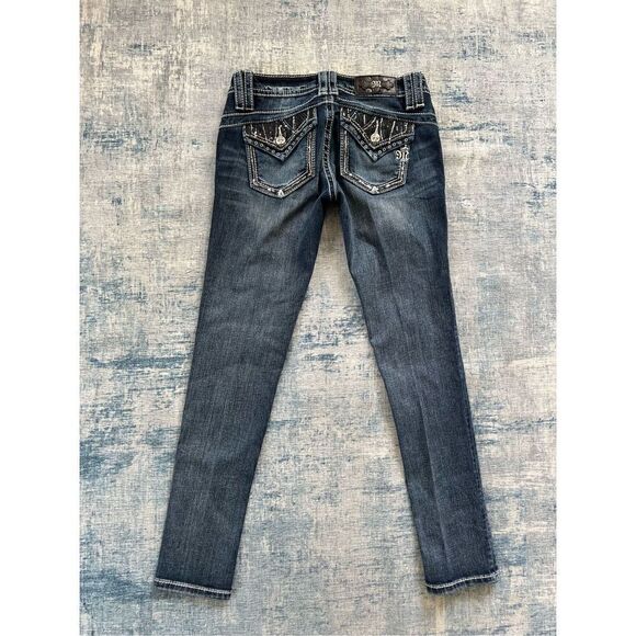 Miss Me Signature Skinny Rhinestone Sequin Jeans Size 26 x 30 - Picture 2 of 8